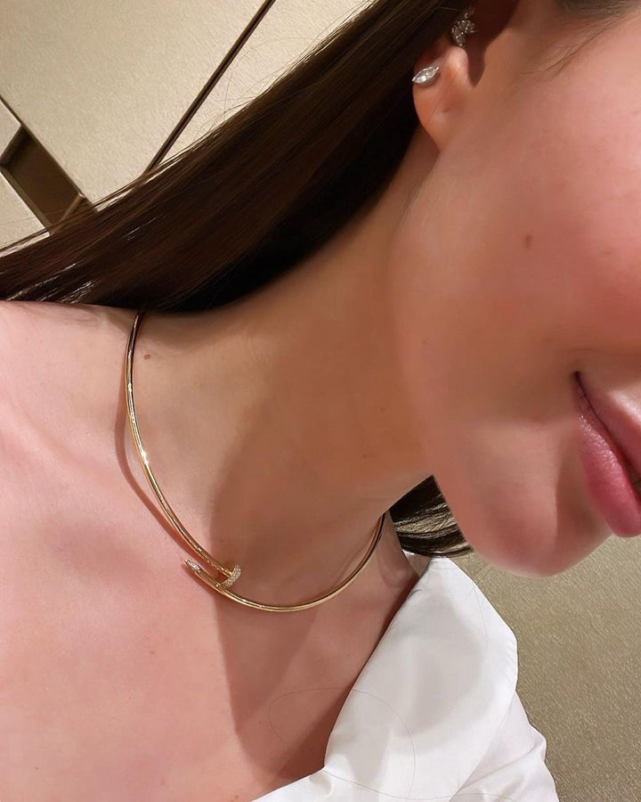 Colar Prego Fino Semijoia Banhado a Ouro 18k