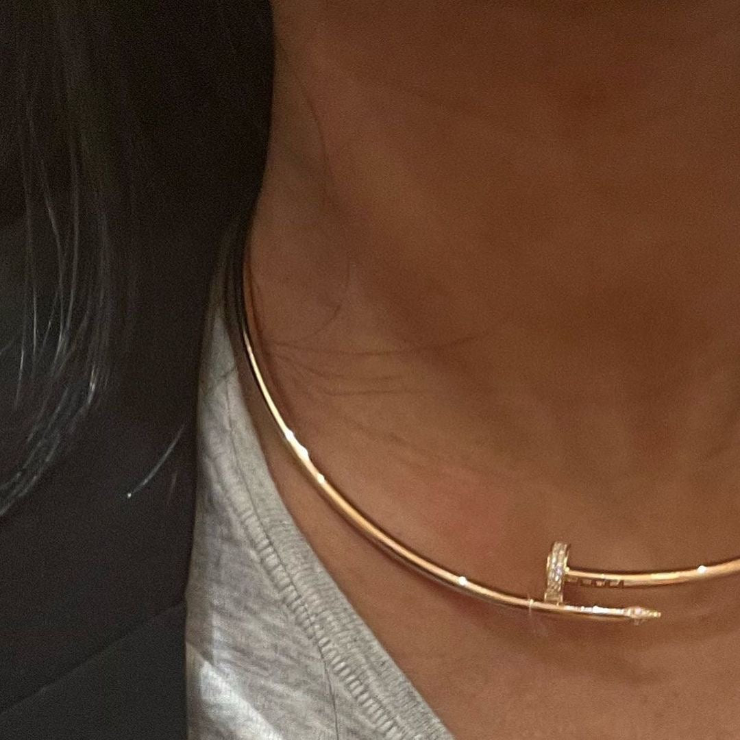 Colar Prego Fino Semijoia Banhado a Ouro 18k