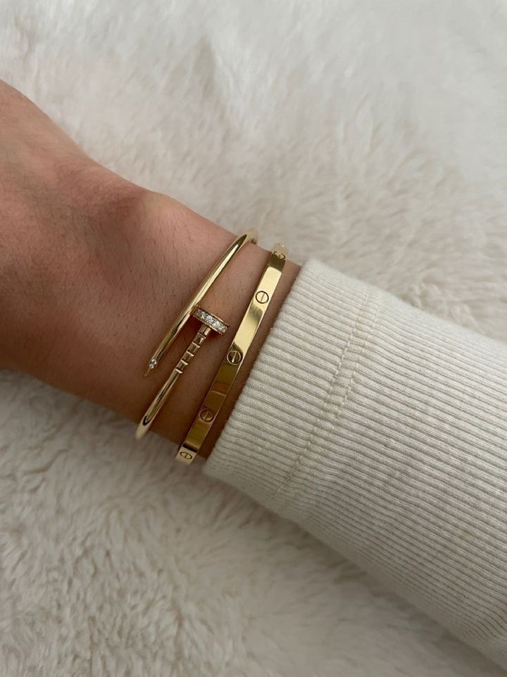 Bracelete Prego Ponta Cravejada Banhado a Ouro 18k