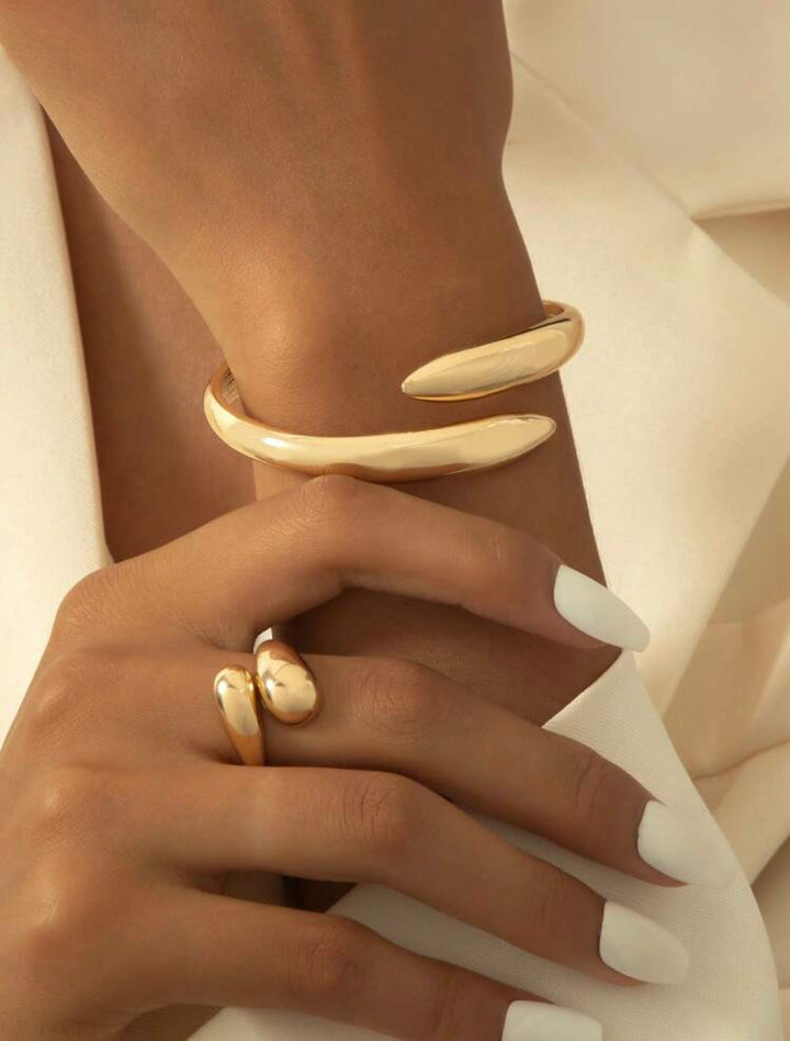 Conjunto Bracelete e Anel Minimalista