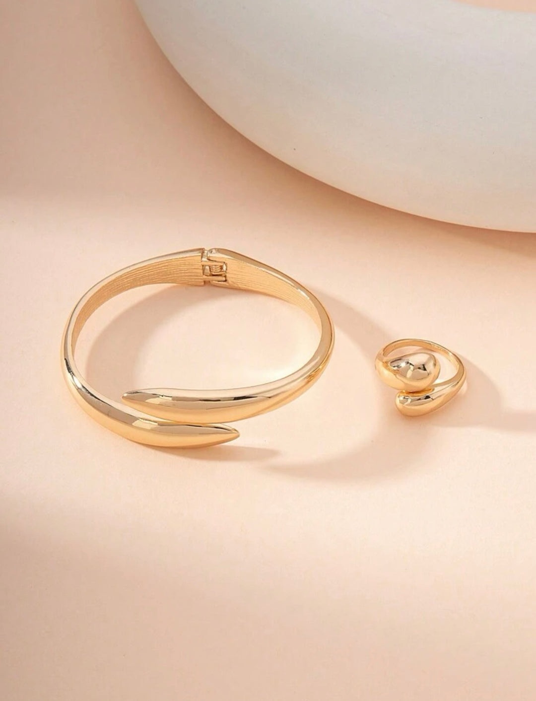Conjunto Bracelete e Anel Minimalista
